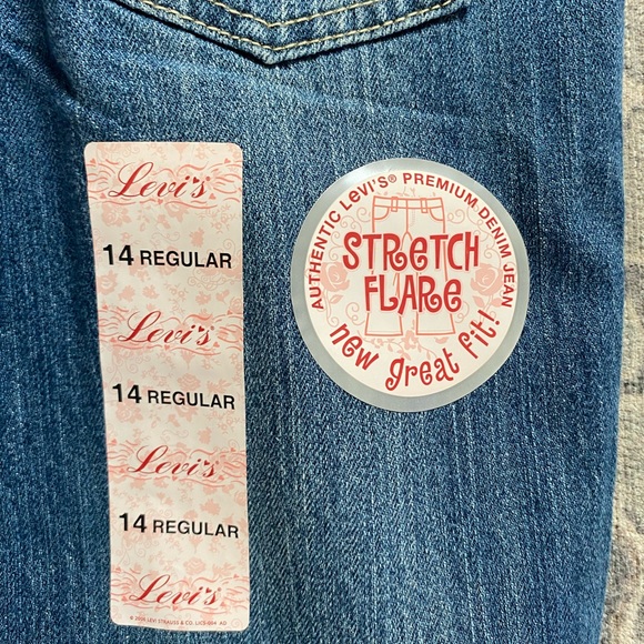 Girls bootcut Levi’s denim jeans - Picture 5 of 11